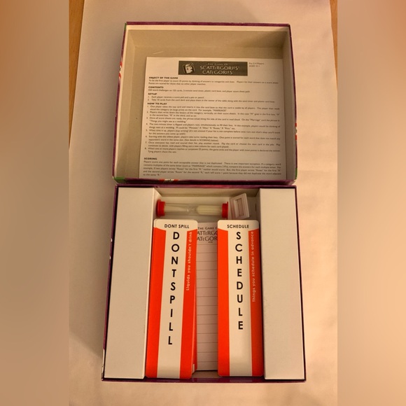 Scattergories Categories Game - Picture 7 of 11